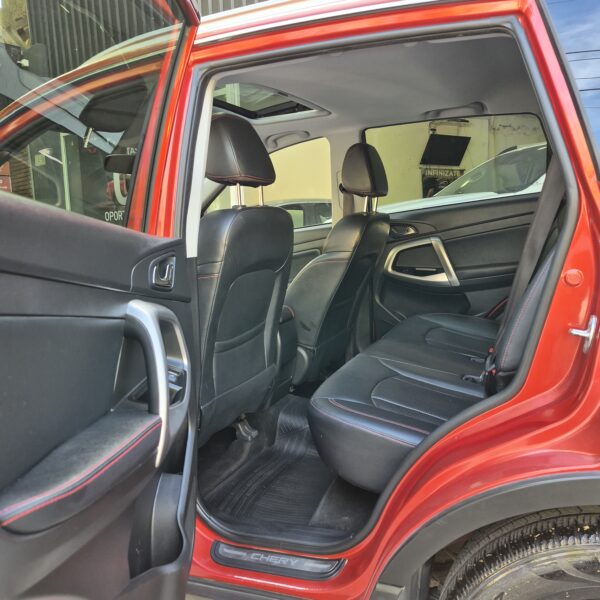Chery-Tiggo-Atras