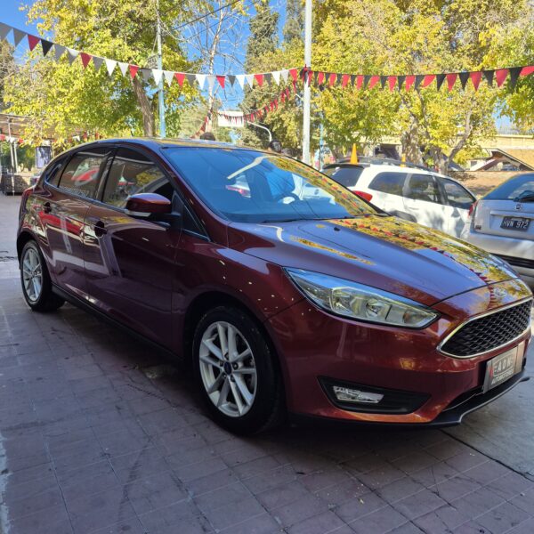 Ford Focus III 1.6 S 5P 2017
