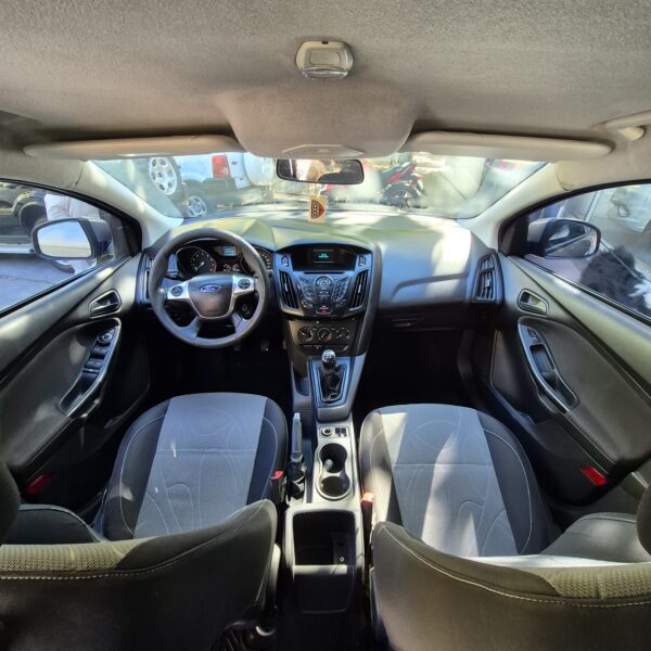 20260502_132942 Ford Focus III 1.6 S 2014