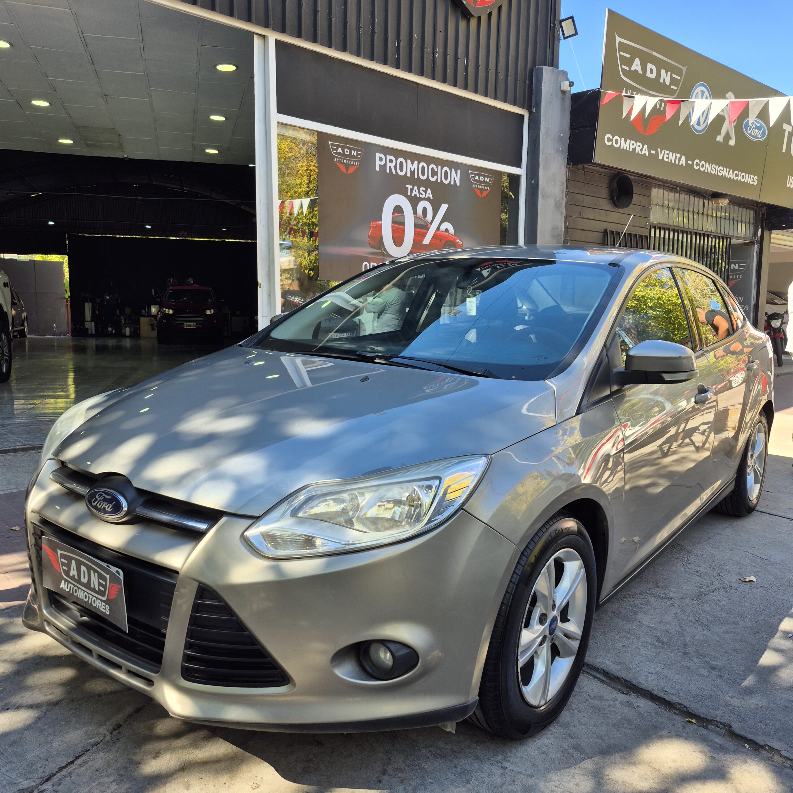 Ford Focus III 1.6 S 2014