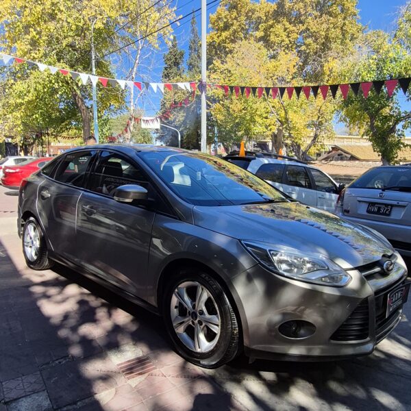 20260502_133237 Ford Focus III 1.6 S 2014