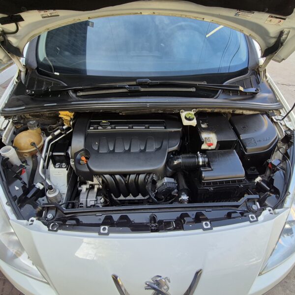 Peugeot 408 2.0 Allure NAV 2013