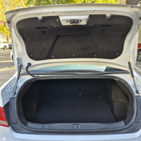 Peugeot 408 2.0 Allure NAV 2013