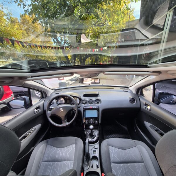 Peugeot 308 1.6 HDi Allure NAV 2017