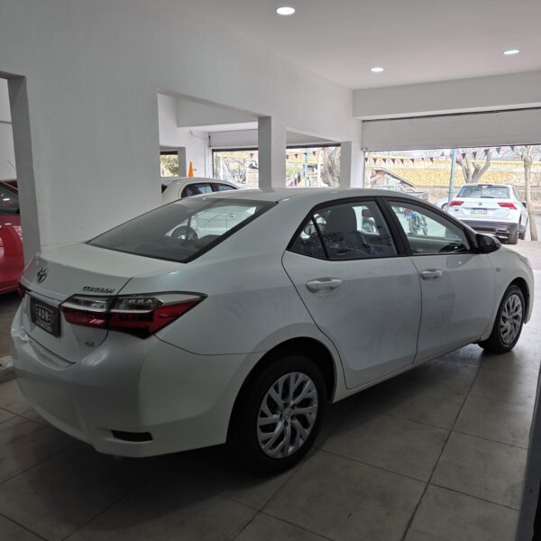 Toyota Corolla 1.8 XLI 2018