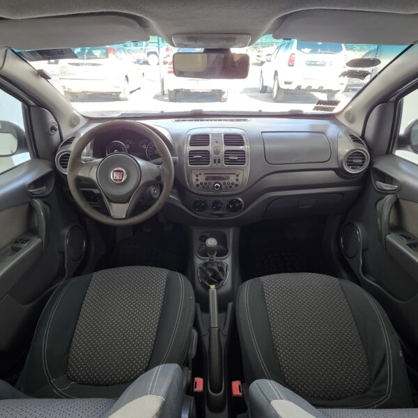 Fiat Grand Siena 1.6 Essence 2013