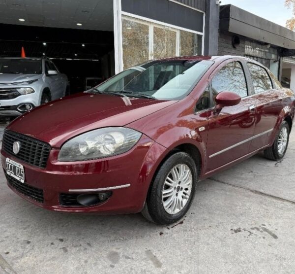 736623_1_im Fiat Linea Essence 1.8 16v 2009