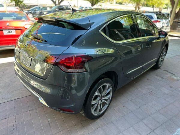Citroën DS4 1.6t 2013