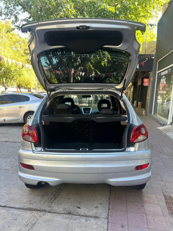 Peugeot 207 Compact 1.4 HDi XS Allure 2011