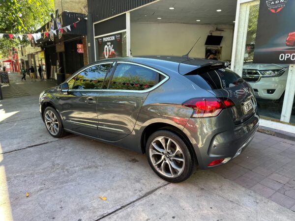 Citroën DS4 1.6t 2013
