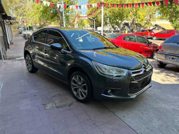 Citroën DS4 1.6t 2013