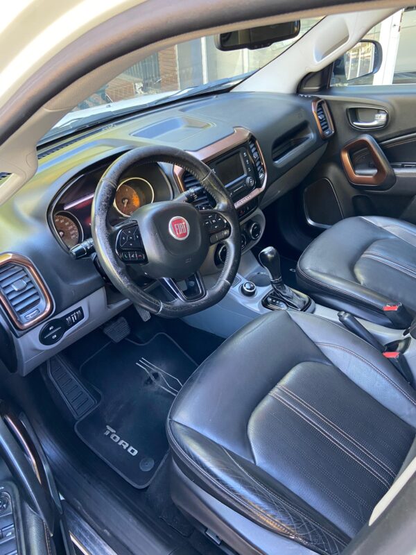 Fiat Toro Volcano 2.0 4x4 AT 2017