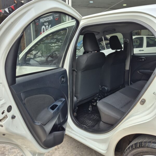 Toyota Etios XLS 1.5 2016