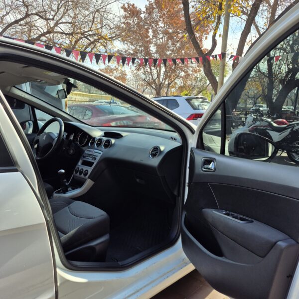 Peugeot 308 1.6 HDi Active 2015
