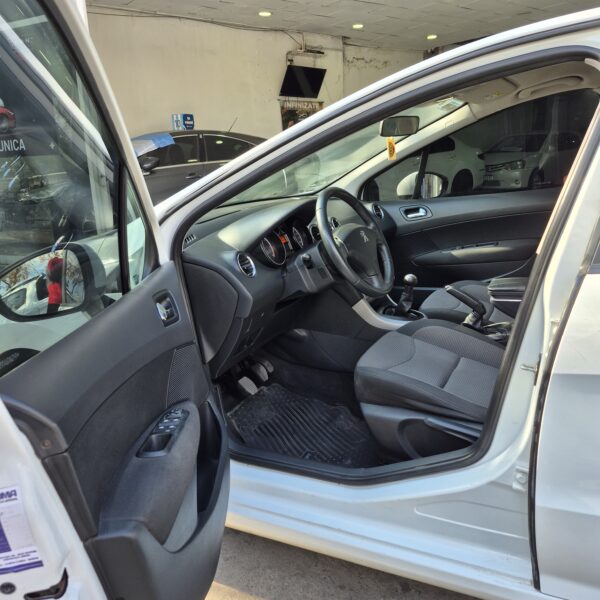 Peugeot 308 1.6 HDi Active 2015