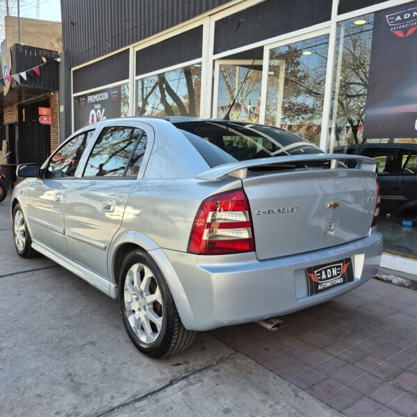 Chevrolet Astra GLS 2.0 2011
