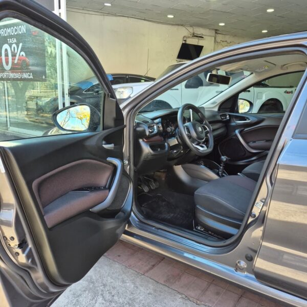 Fiat Cronos Precision 1.8 2022