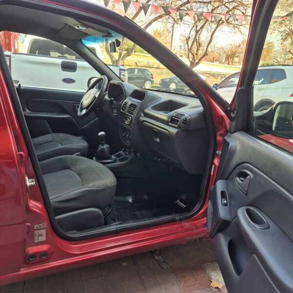 Renault Clio Mio 5 Puertas Expression Pack I 2013