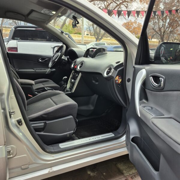 Renault Koleos Dynamique 4x4 MT 2011