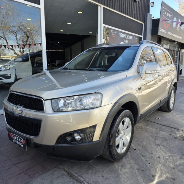 Chevrolet Captiva LS 2.4 M/T