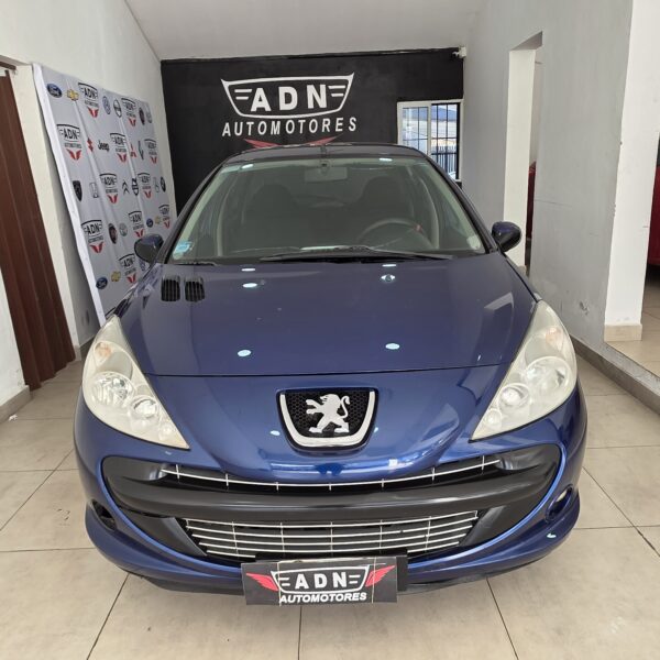 Peugeot 207 Compact 1.4 5ptas 2010