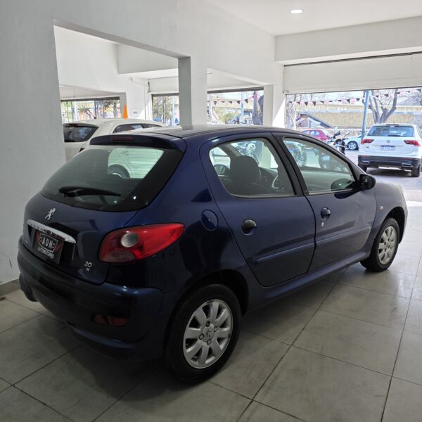 Peugeot 207 Compact 1.4 5ptas 2010