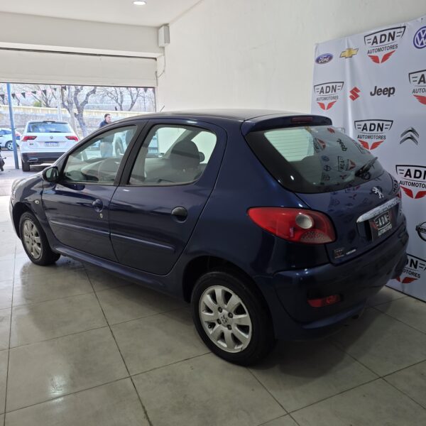 Peugeot 207 Compact 1.4 5ptas 2010