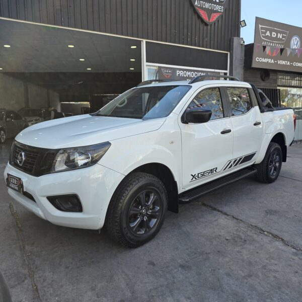 Nissan Frontier CD X-GEAR 2.3 D 4X2 AT