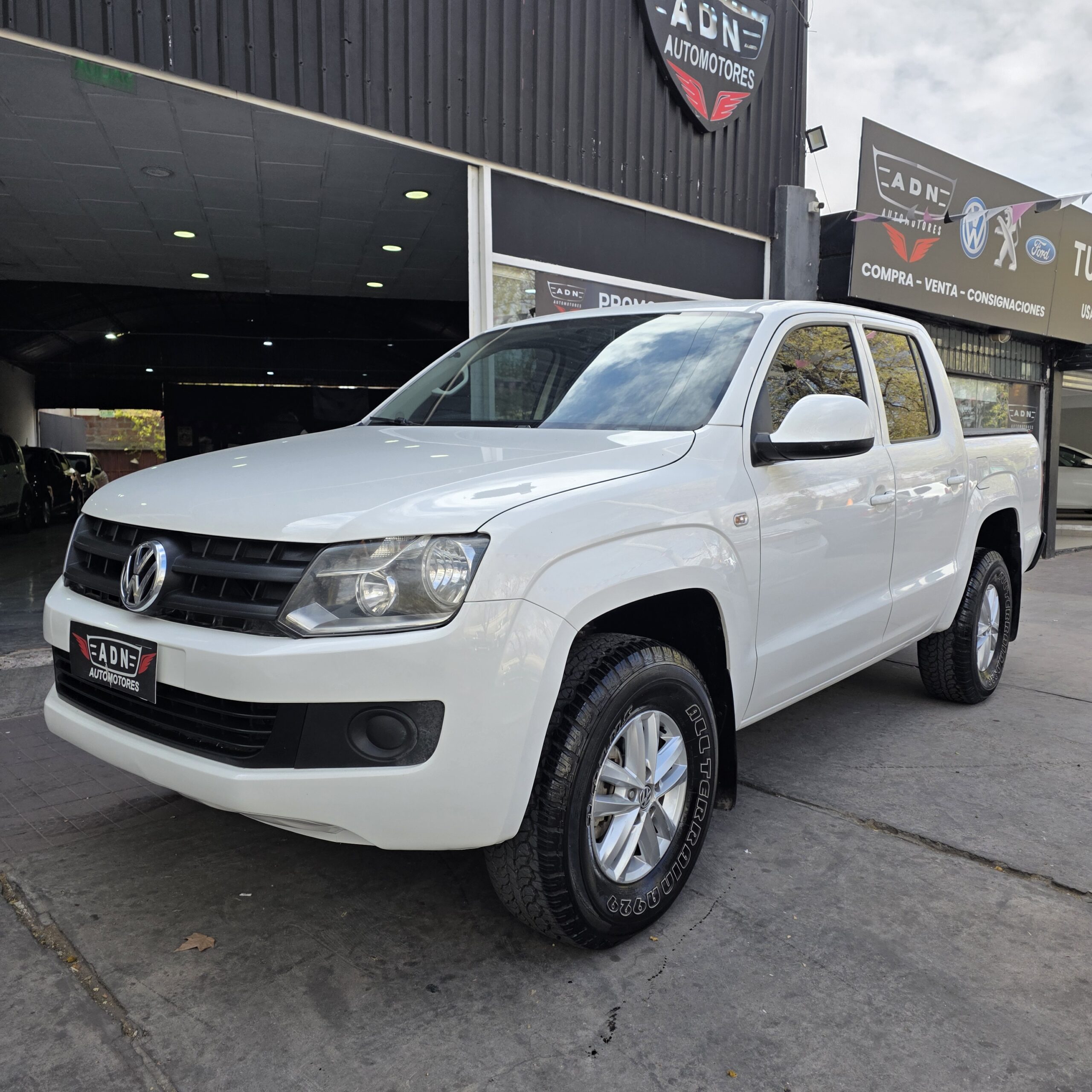 Volkswagen Amarok 2.0L TDI 140 CV 4X4 636 Trendline 2015
