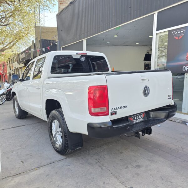 Volkswagen Amarok 2.0L TDI 140 CV 4X4 636 Trendline 2015