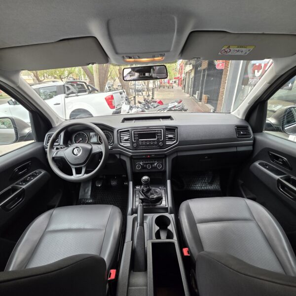 Volkswagen Amarok Trendline  4X2 2.0L TDI 140 CV 2022