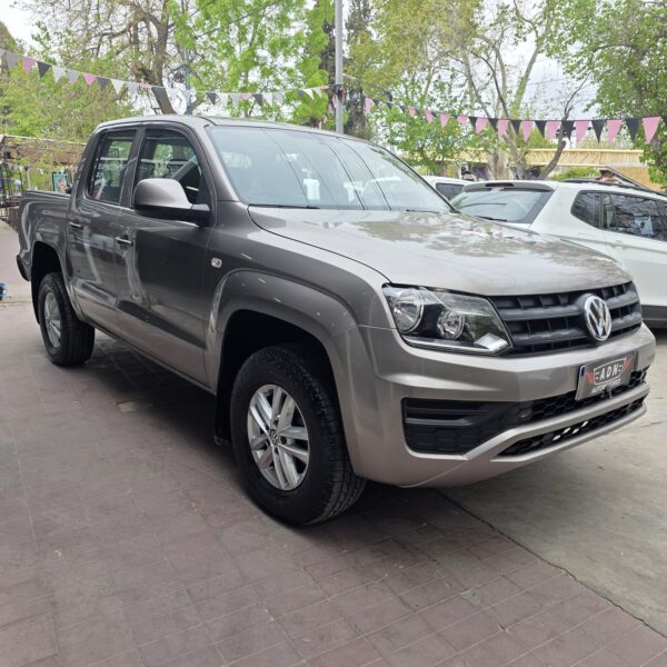 Volkswagen Amarok Trendline  4X2 2.0L TDI 140 CV 2022