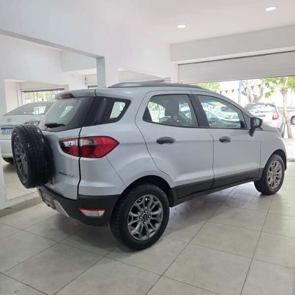 Ford Ecosport Freestyle 1.6L MT N
