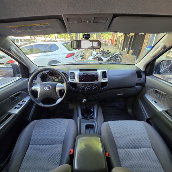 Toyota Hilux 4x2 C/D SR 3.0 TDI 2014