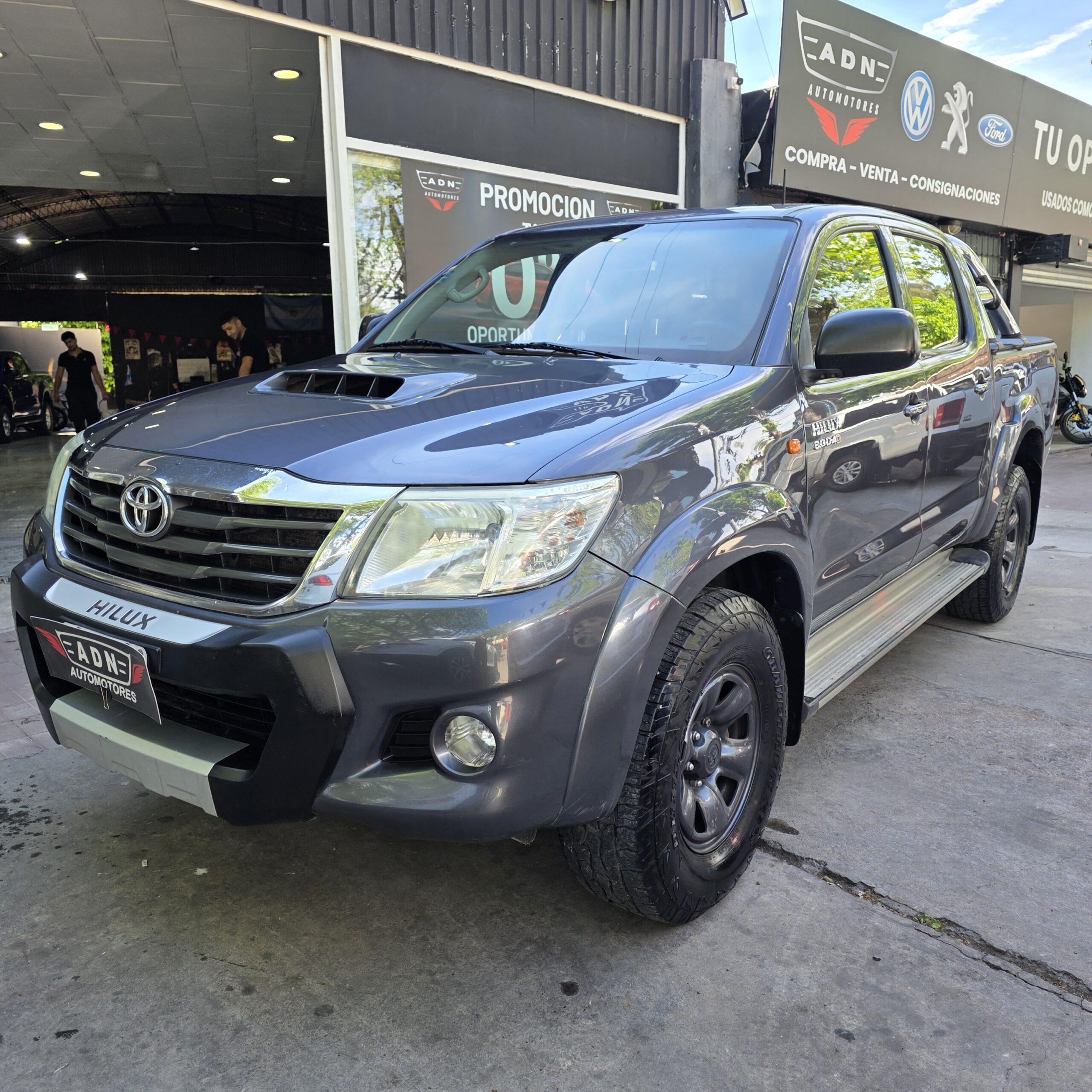 Toyota Hilux 4x2 C/D SR 3.0 TDI 2014