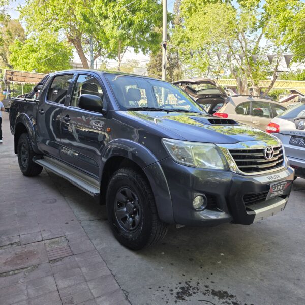 Toyota Hilux 4x2 C/D SR 3.0 TDI 2014
