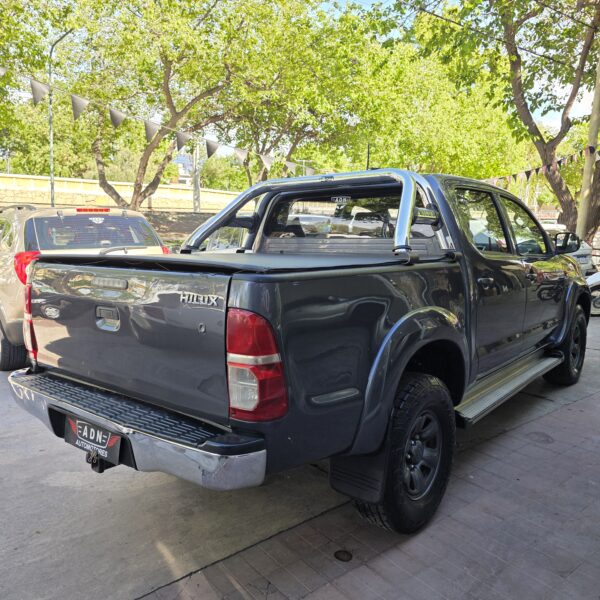 Toyota Hilux 4x2 C/D SR 3.0 TDI 2014