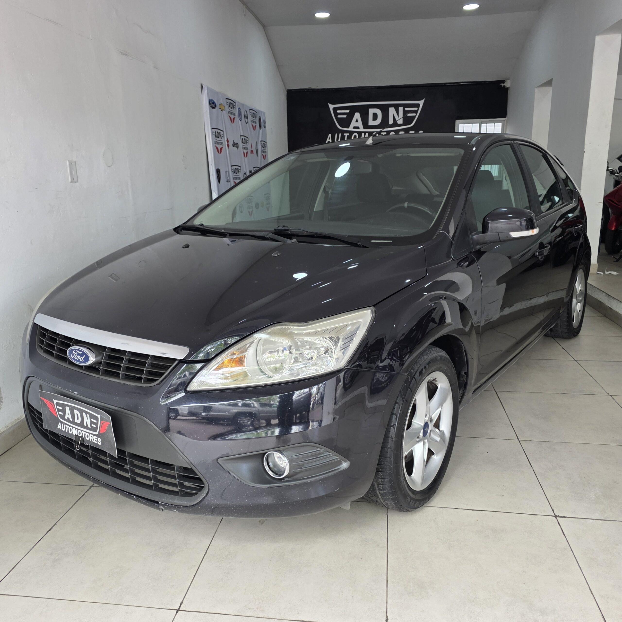 Ford focus Trend 1.6 2012
