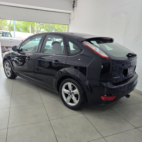 Ford focus Trend 1.6 2012